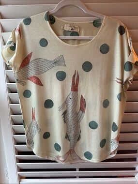 Cotelac Women's Cream Polka Dot Fish Print Tee